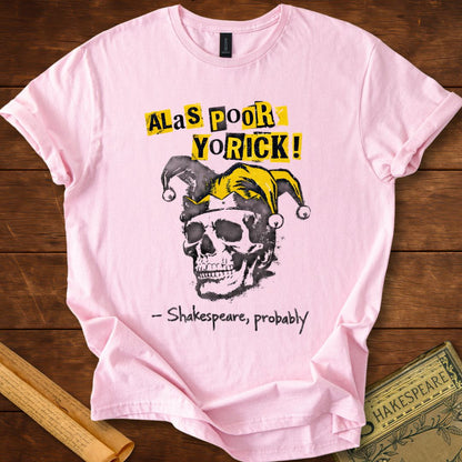 "Alas, poor Yorick!" - Hamlet Shakespeare Humour T-Shirt Light Pink