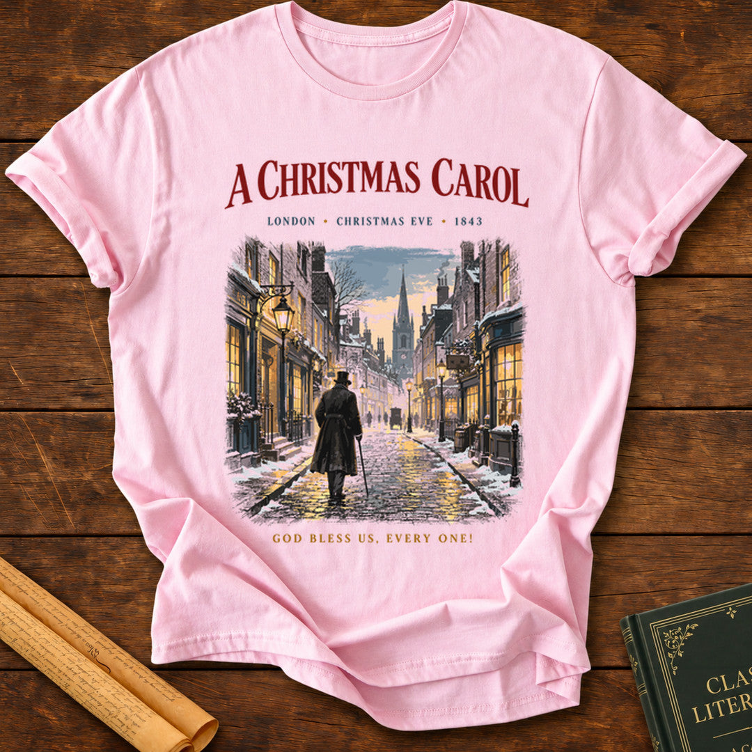 A Christmas Carol – London Christmas Eve 1843 Charles Dickens T-Shirt - Light Pink