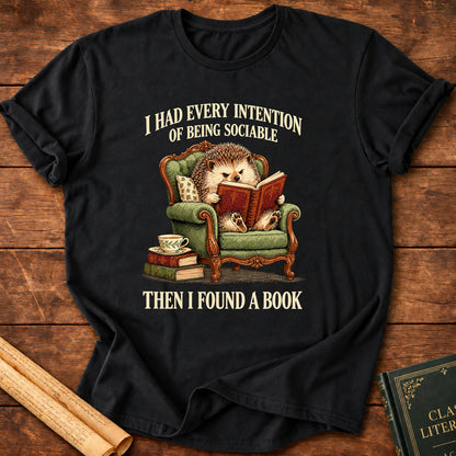 I Had Every Intention of Being Sociable – Hedgehog Reading T-Shirt - Black